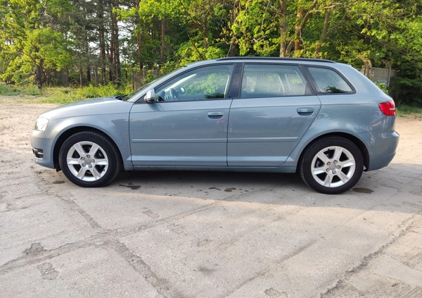 Audi A3 cena 24999 przebieg: 208000, rok produkcji 2010 z Konin małe 352